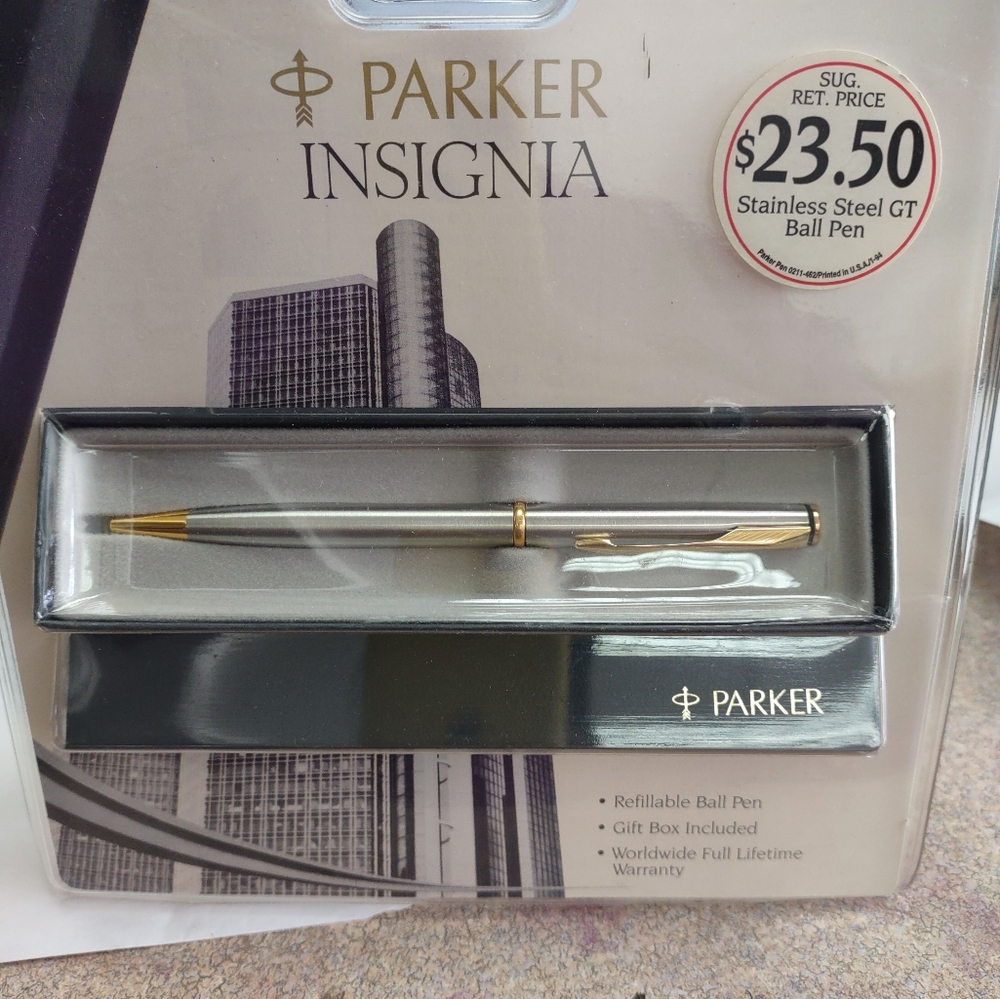 Parker Insignia Ballpoint Pen (1993 date code) NOS